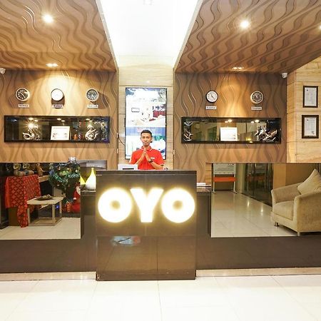 Oyo 197 Prime Royal Hotel Kapasari Экстерьер фото