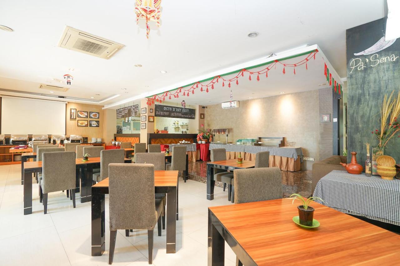 Oyo 197 Prime Royal Hotel Kapasari Экстерьер фото