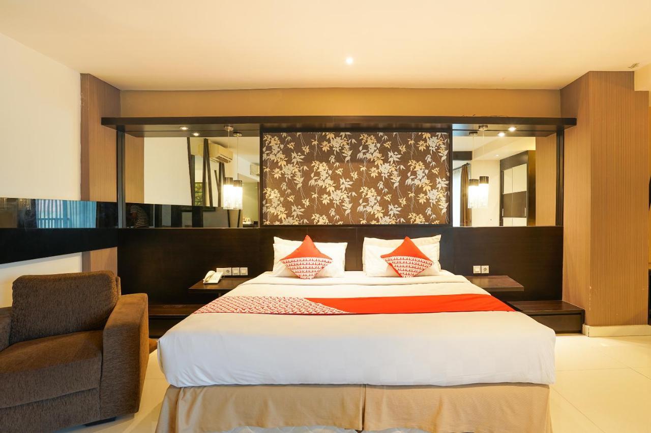 Oyo 197 Prime Royal Hotel Kapasari Экстерьер фото